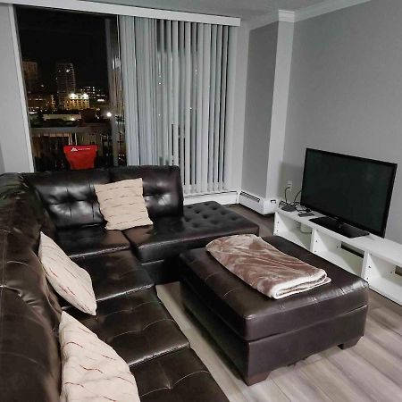 Furnished 1 Bedroom In East Village By Signature Suites Ltd YYC Exterior foto